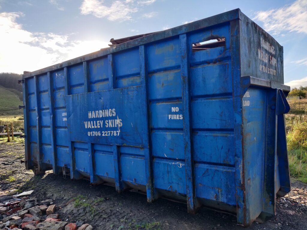 Skip hire Blackburn – roll-on roll-off container