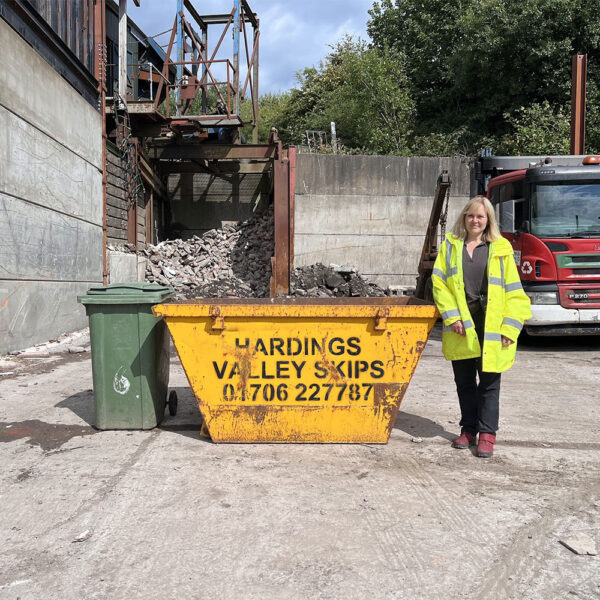 2 yard mini skip hire Rossendale