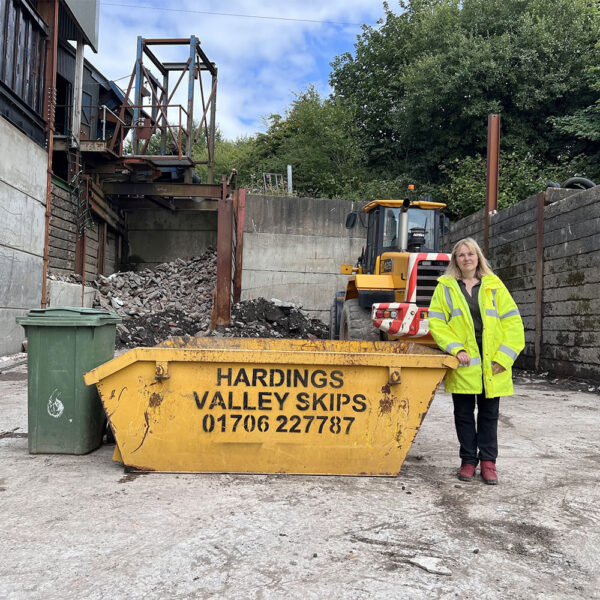 4 yard midi skip hire Rossendale