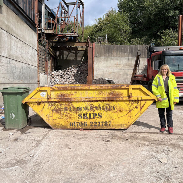 8 yard builders skip hire Rossendale